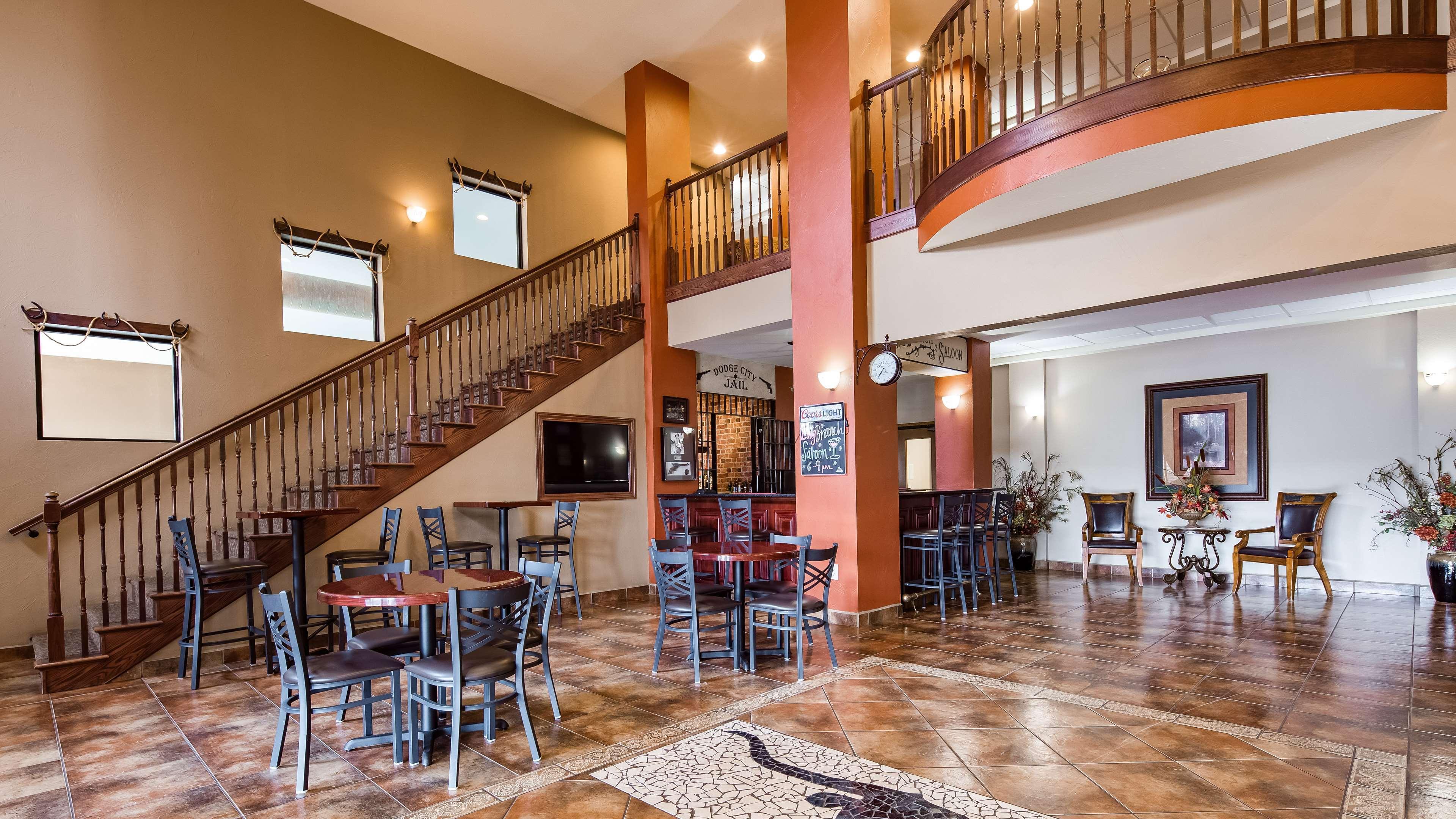 Best Western Plus Country Inn & Suites Dodge City Exterior photo